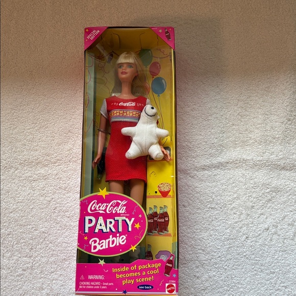 1998 Coca Cola Party Barbie: Special Edition Mattel with Polar Bear Collector - Picture 1 of 5
